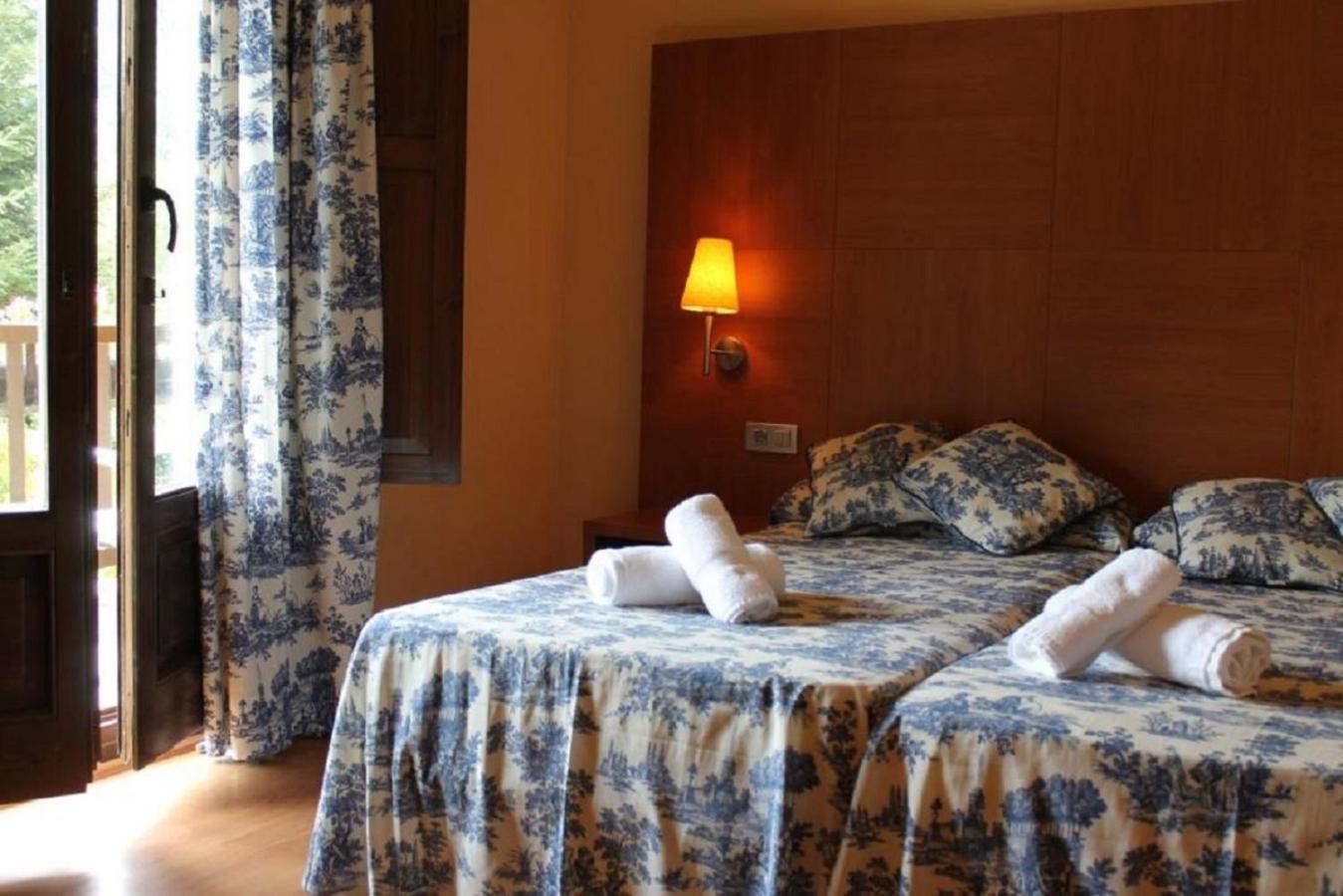 Saurat Hotel 3*