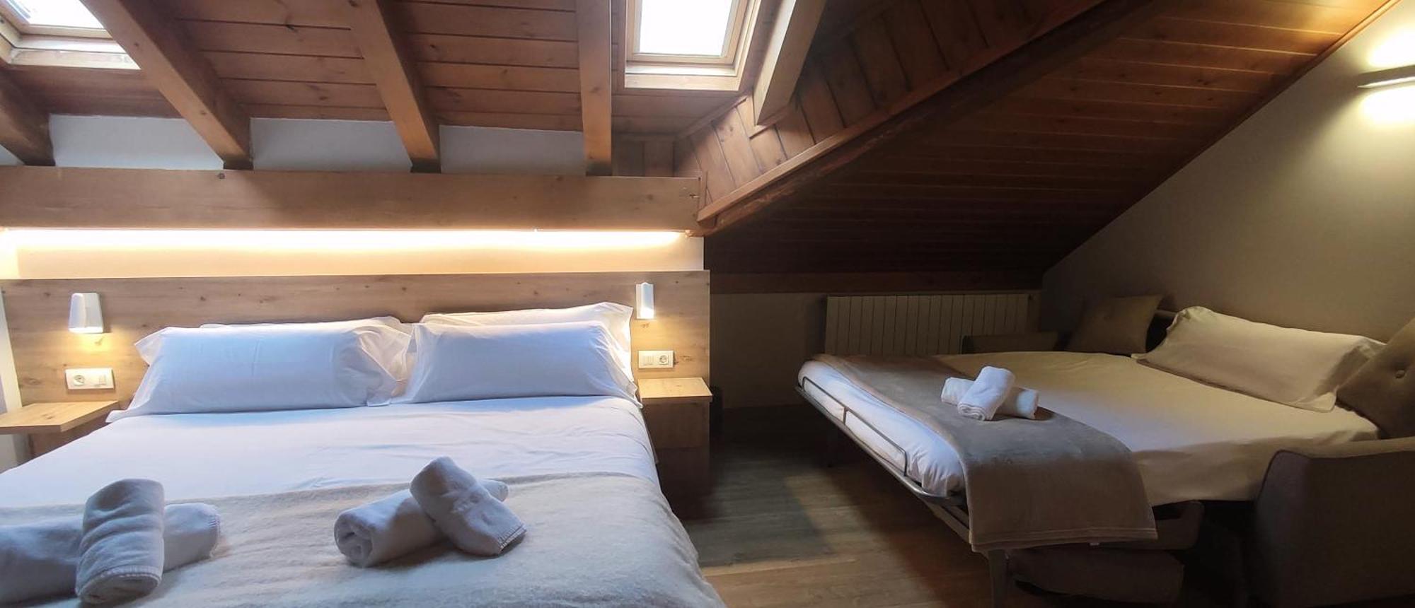 Hotel Saurat 3*